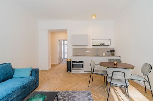 Helle Kurzzeitmiete im Prenzlauer Berg - Elegantes Apartment mit zeitgenössischer Einrichtung