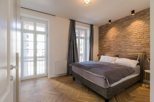 Schönhauser Allee 69 - Hochwertig ausgestattetes Apartment für anspruchsvolle Mieter