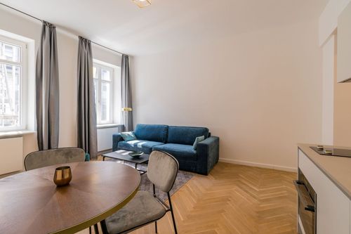 Designer-Wohnung zur Kurzzeitmiete - Stilvolles Ambiente in der Schönhauser Allee